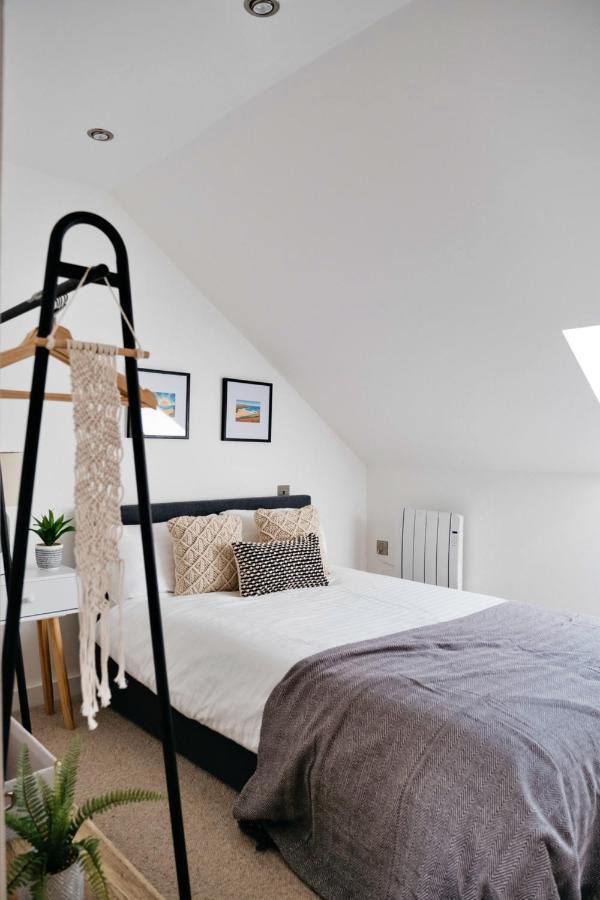 Finest Retreats - Tolcarne Stay - Luxury Newquay Apartment Exterior foto